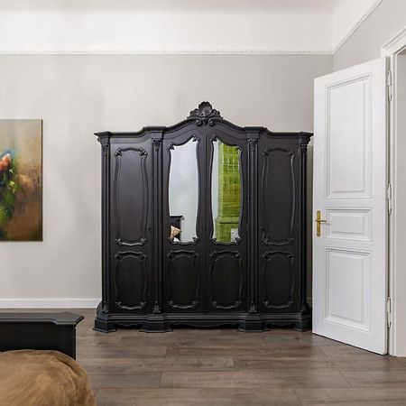 3 Room Apartments , Rohatyntsyv Street Lviv Eksteriør bilde