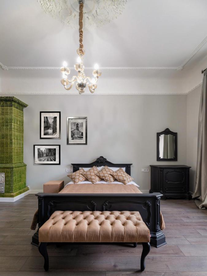 3 Room Apartments , Rohatyntsyv Street Lviv Eksteriør bilde