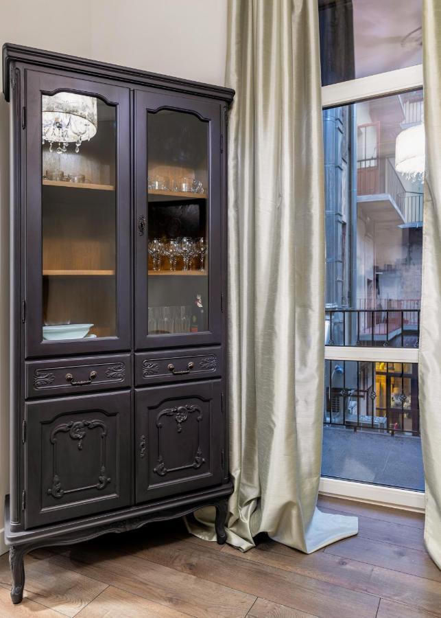 3 Room Apartments , Rohatyntsyv Street Lviv Eksteriør bilde